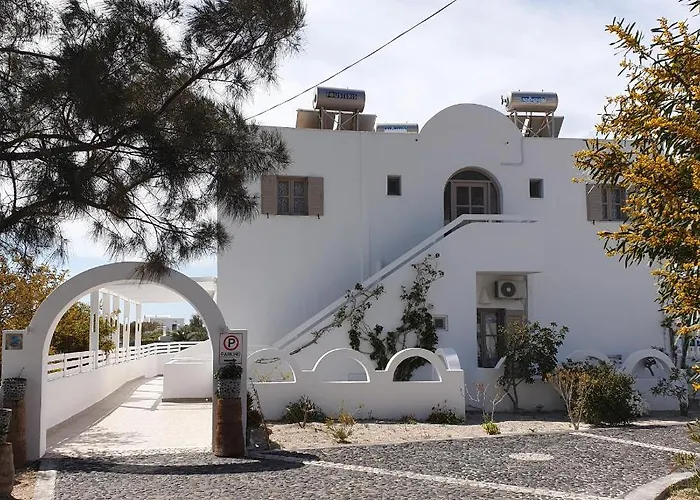 Aparthotel Sagma Perissa (Santorini)