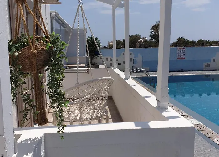 Sagma Perissa (Santorini)