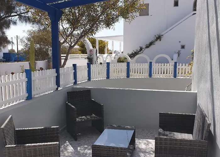 Sagma Perissa (Santorini)