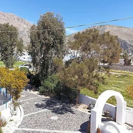 Sagma With Pool 4* Perissa (Santorini)