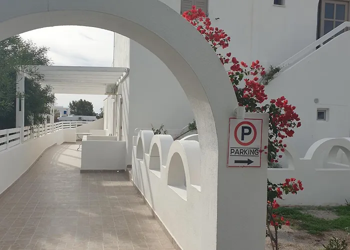 Sagma 4* Perissa (Santorini)