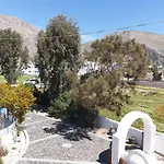 Sagma 4* Perissa (Santorini)